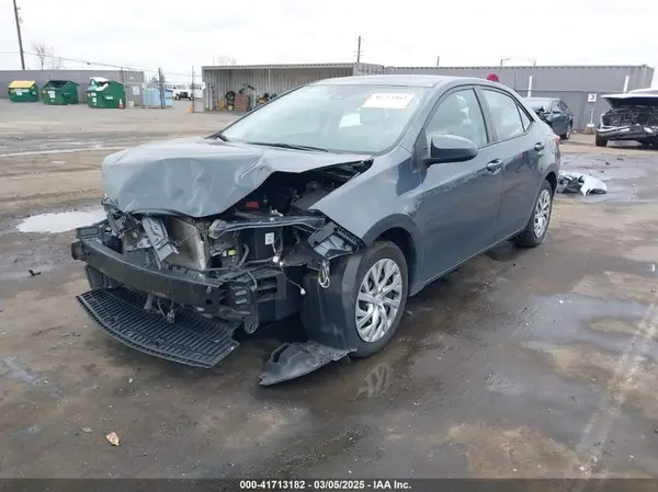 2T1BURHEXKC212172 2019 TOYOTA COROLLA - Image 2