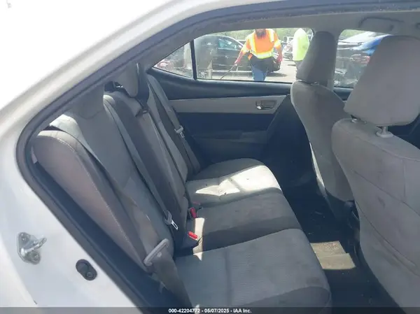 2T1BURHEXKC214990 2019 TOYOTA COROLLA - Image 8