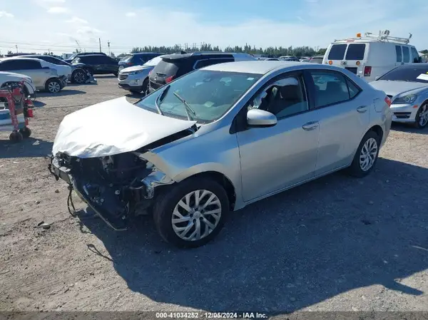 2T1BURHEXKC222037 2019 TOYOTA COROLLA - Image 2