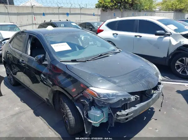 2T1BURHEXKC229747 2019 TOYOTA COROLLA - Image 1