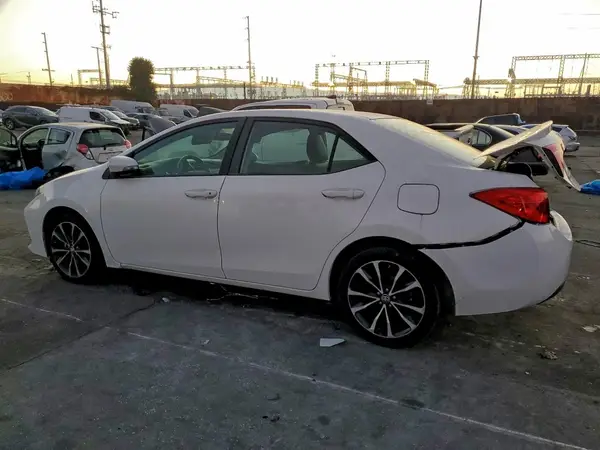 2T1BURHEXKC240991 2019 TOYOTA COROLLA - Image 2