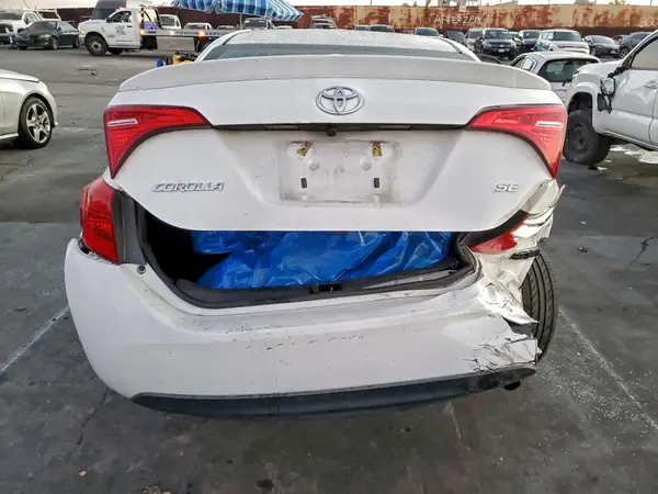 2019 TOYOTA COROLLA auction photo 6