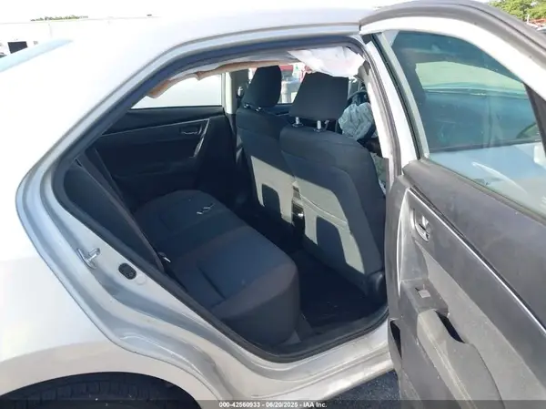 2T1BURHEXKC244085 2019 TOYOTA COROLLA - Image 8