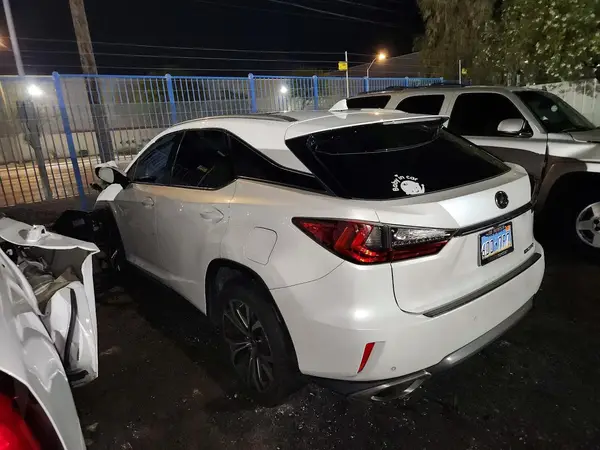 2T222MCASHC073449 2017 LEXUS RX - Image 2