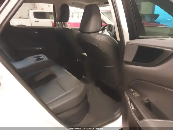 2T2ACCAZ1TC001013 2026 LEXUS NX - Image 8