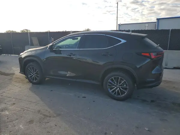 2T2ADCAZ0SC031468 2025 LEXUS NX - Image 2