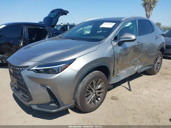 2T2ADCAZ1PC003217 2023 LEXUS NX - Image 2
