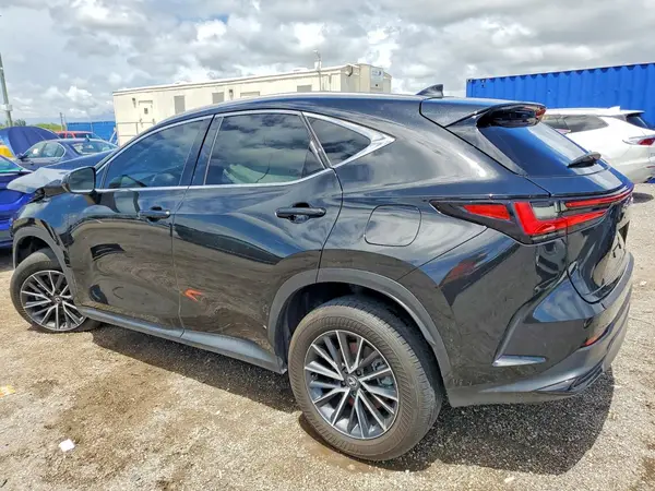 2T2ADCAZ2RC010874 2024 LEXUS NX - Image 2