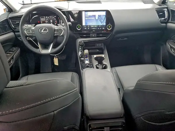 2T2ADCAZ2SC022979 2025 LEXUS NX - Image 8