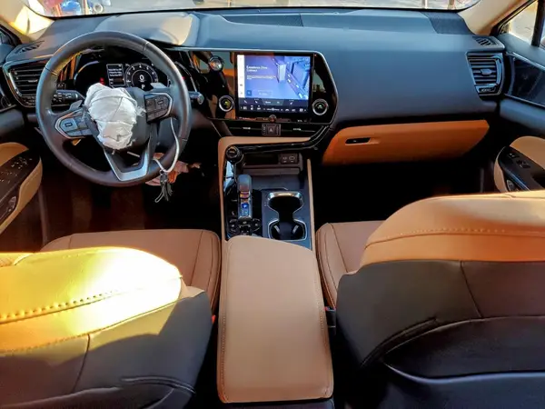 2T2ADCAZ3RC014657 2024 LEXUS NX - Image 8