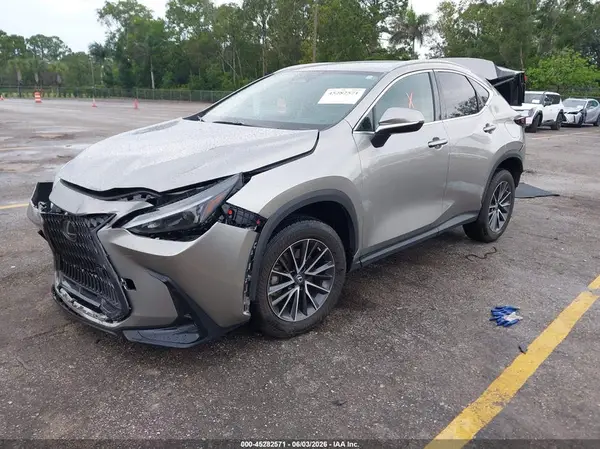 2T2ADCAZ4PC004748 2023 LEXUS NX - Image 2