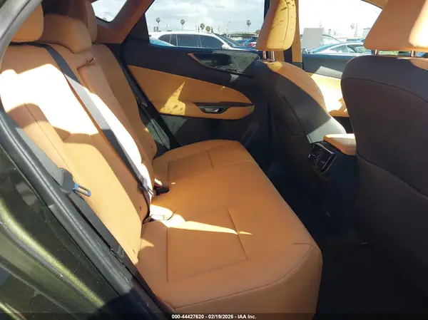 2T2ADCAZ4SC026046 2025 LEXUS NX - Image 8