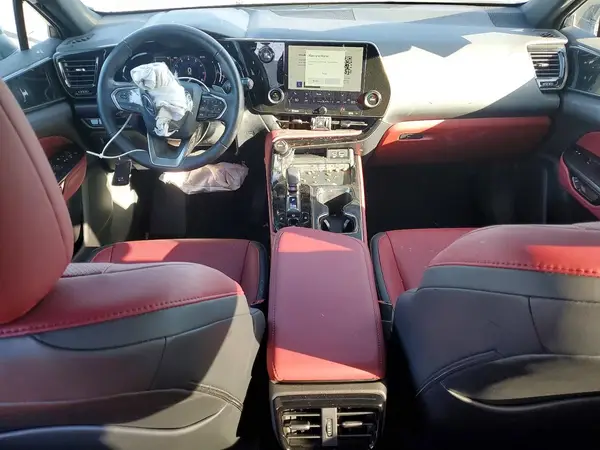 2T2ADCAZ4SC029030 2025 LEXUS NX - Image 8