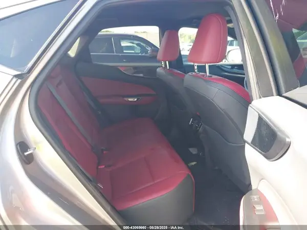 2T2ADCAZ5SC025066 2025 LEXUS NX - Image 8