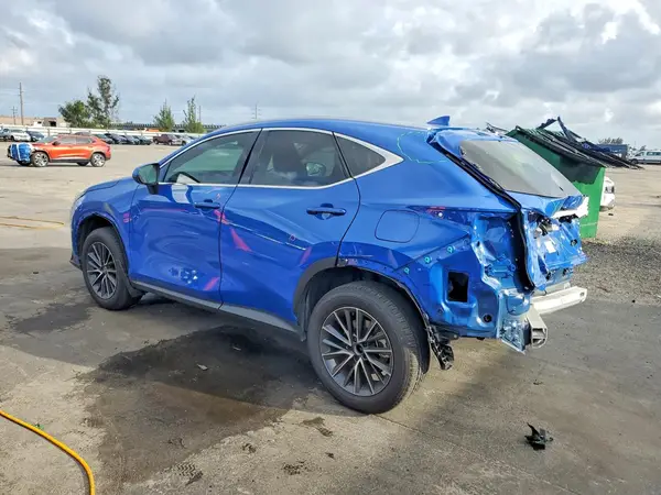 2T2ADCAZ5SC026637 2025 LEXUS NX - Image 2