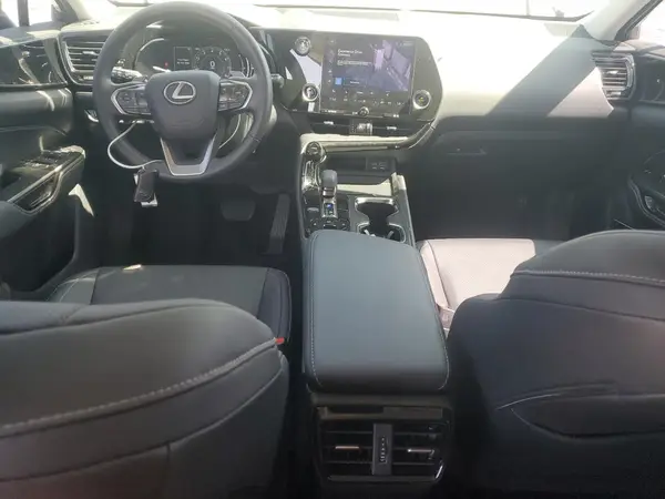 2T2ADCAZ7RC010031 2024 LEXUS NX - Image 8