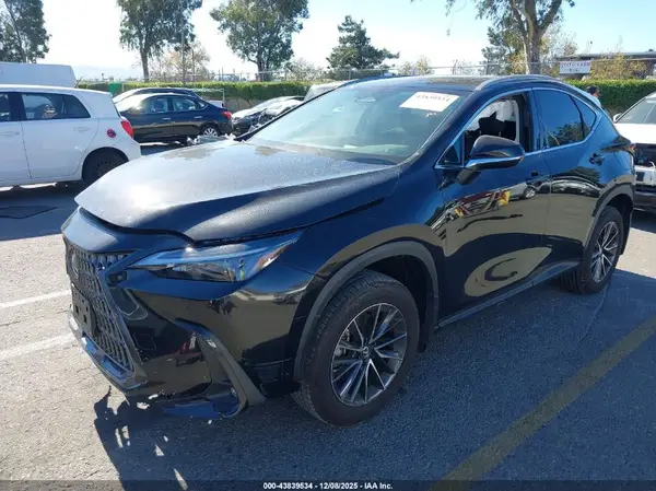 2T2ADCAZ7SC016482 2025 LEXUS NX - Image 2