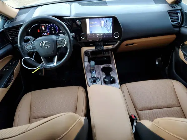 2T2ADCAZ8RC008577 2024 LEXUS NX - Image 8