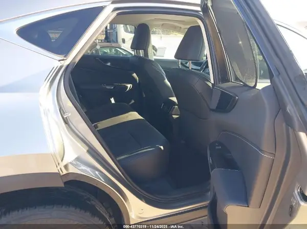 2T2ADCAZ9SC018329 2025 LEXUS NX - Image 8