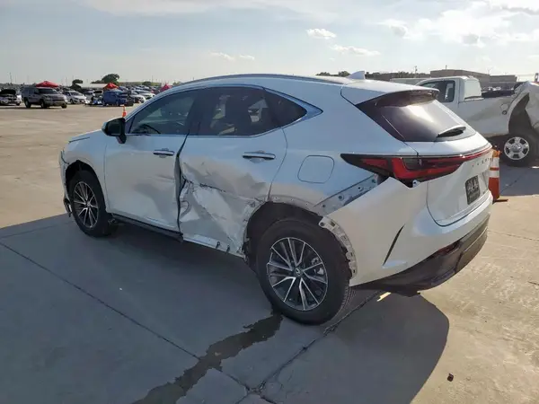 2T2ADCAZXPC004138 2023 LEXUS NX - Image 2