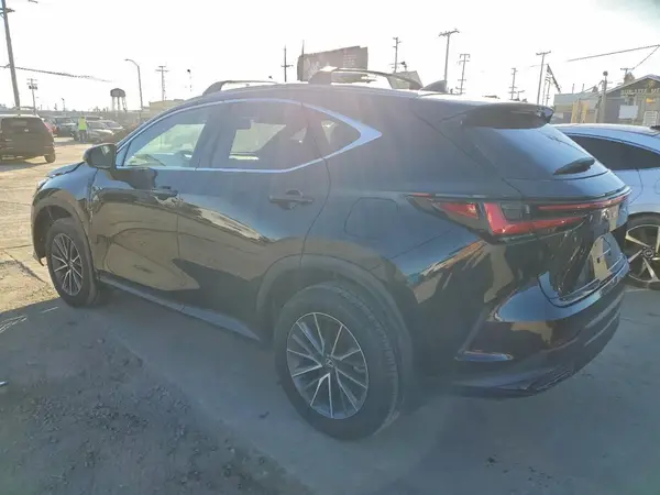 2T2ADCAZXSC020817 2025 LEXUS NX - Image 2