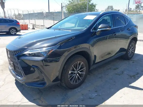 2T2ADCEZ7NC001611 2022 LEXUS NX - Image 2
