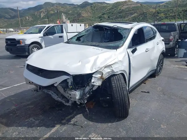 2T2AGCEZ0RC047133 2024 LEXUS NX - Image 2