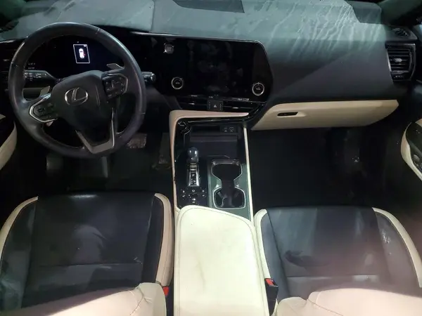 2T2AGCEZ2RC055136 2024 LEXUS NX - Image 8