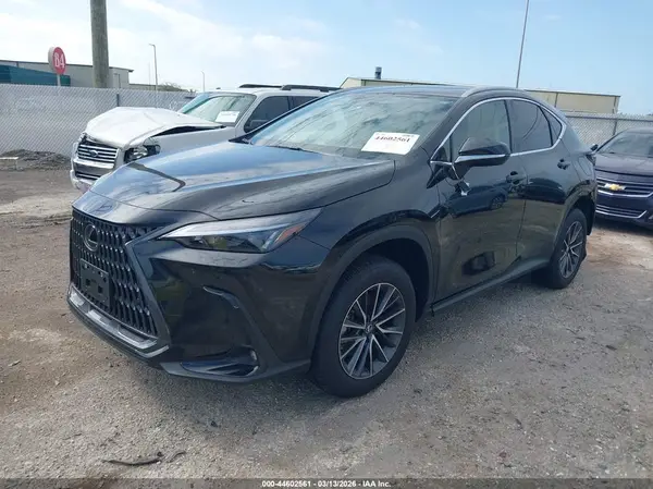 2T2AGCEZ2TC098463 2026 LEXUS NX - Image 2