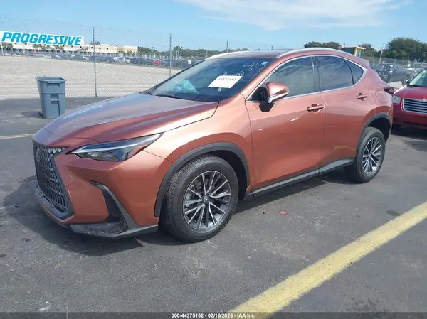 2T2AGCEZ2TC101135 2026 LEXUS NX - Image 2