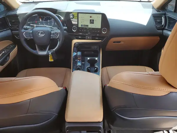 2T2AGCEZ3TC104254 2026 LEXUS NX - Image 8