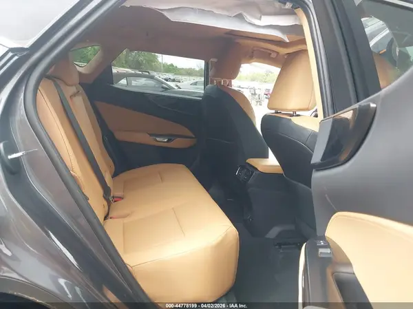 2T2AGCEZ4TC105378 2026 LEXUS NX - Image 8