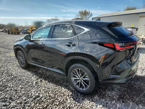 2T2AGCEZ6SC077260 2025 LEXUS NX - Image 2