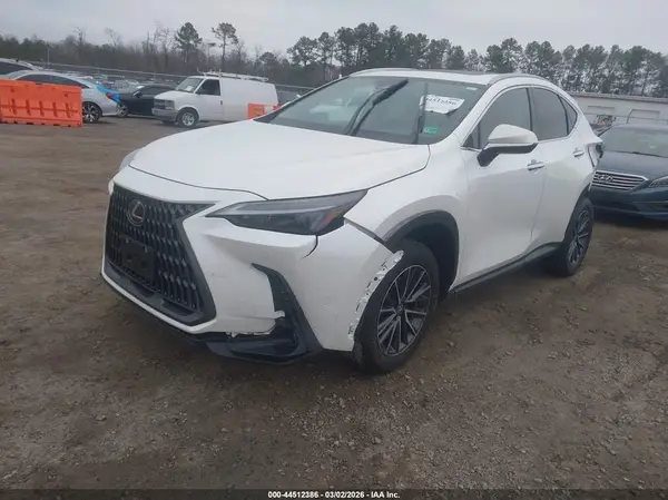 2T2AGCEZ7SC082385 2025 LEXUS NX - Image 2