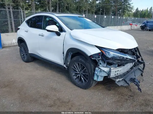 2T2AGCEZ8NC004511 2022 LEXUS NX - Image 1
