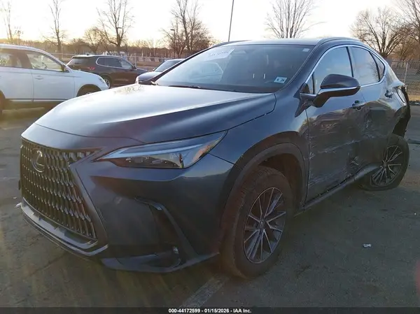2T2AGCEZ8RC035800 2024 LEXUS NX - Image 2
