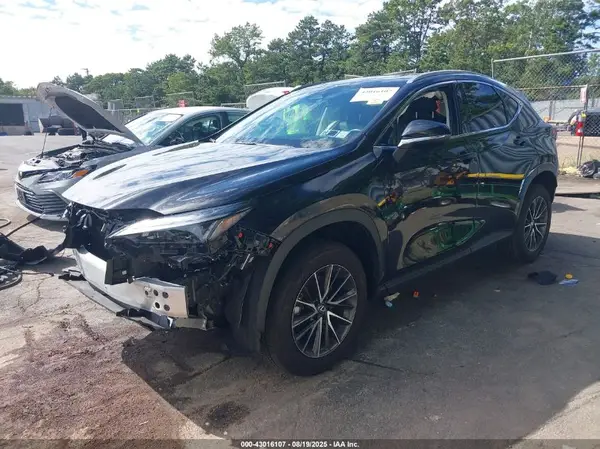 2T2AGCEZ8RC036848 2024 LEXUS NX - Image 2