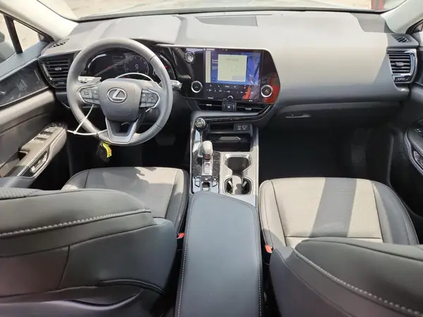 2T2AGCEZ8RC042083 2024 LEXUS NX - Image 8