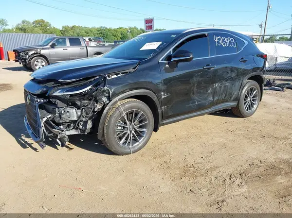 2T2AGCEZ8RC060101 2024 LEXUS NX - Image 2