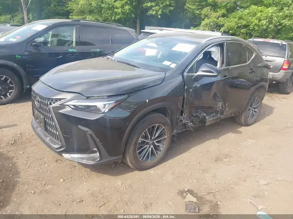 2T2AGCEZ9SC094053 2025 LEXUS NX - Image 2