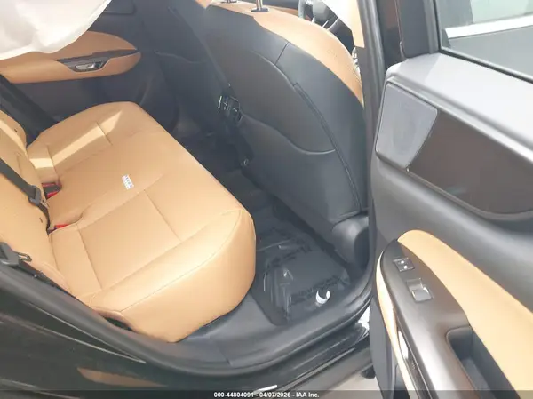2T2AGCEZ9TC104100 2026 LEXUS NX - Image 8