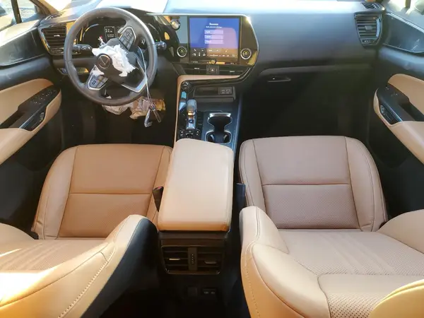 2T2AGCEZXNC003053 2022 LEXUS NX - Image 8