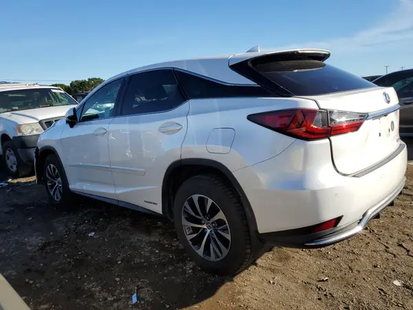 2T2AGMDA1LC045416 2020 LEXUS RX - Image 2