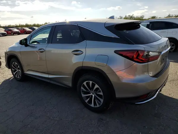 2T2AGMDA1LC045514 2020 LEXUS RX - Image 2