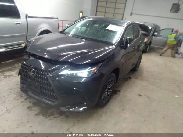 2T2AKCEZ0RC018276 2024 LEXUS NX - Image 2