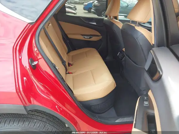 2T2AKCEZ3NC001093 2022 LEXUS NX - Image 8