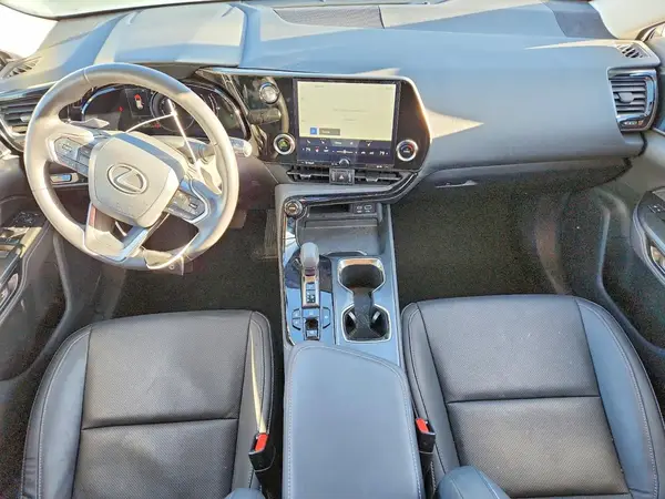 2T2AKCEZ6NC002822 2022 LEXUS NX - Image 8