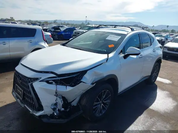 2T2AKCEZ9RC018275 2024 LEXUS NX - Image 2