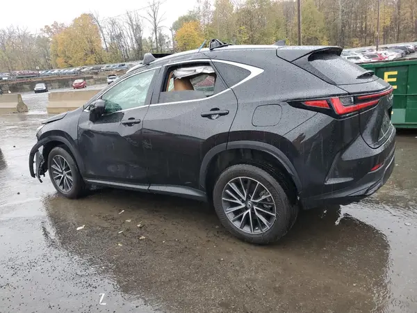 2T2AKCEZXNC003732 2022 LEXUS NX - Image 2