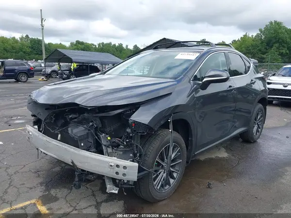 2T2AKCEZXNC009434 2022 LEXUS NX - Image 2
